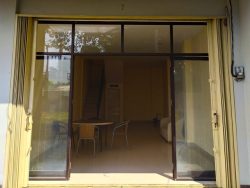 ruang-depan-ruko-golden