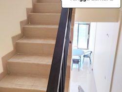 tangga-lantai-2-golden-square